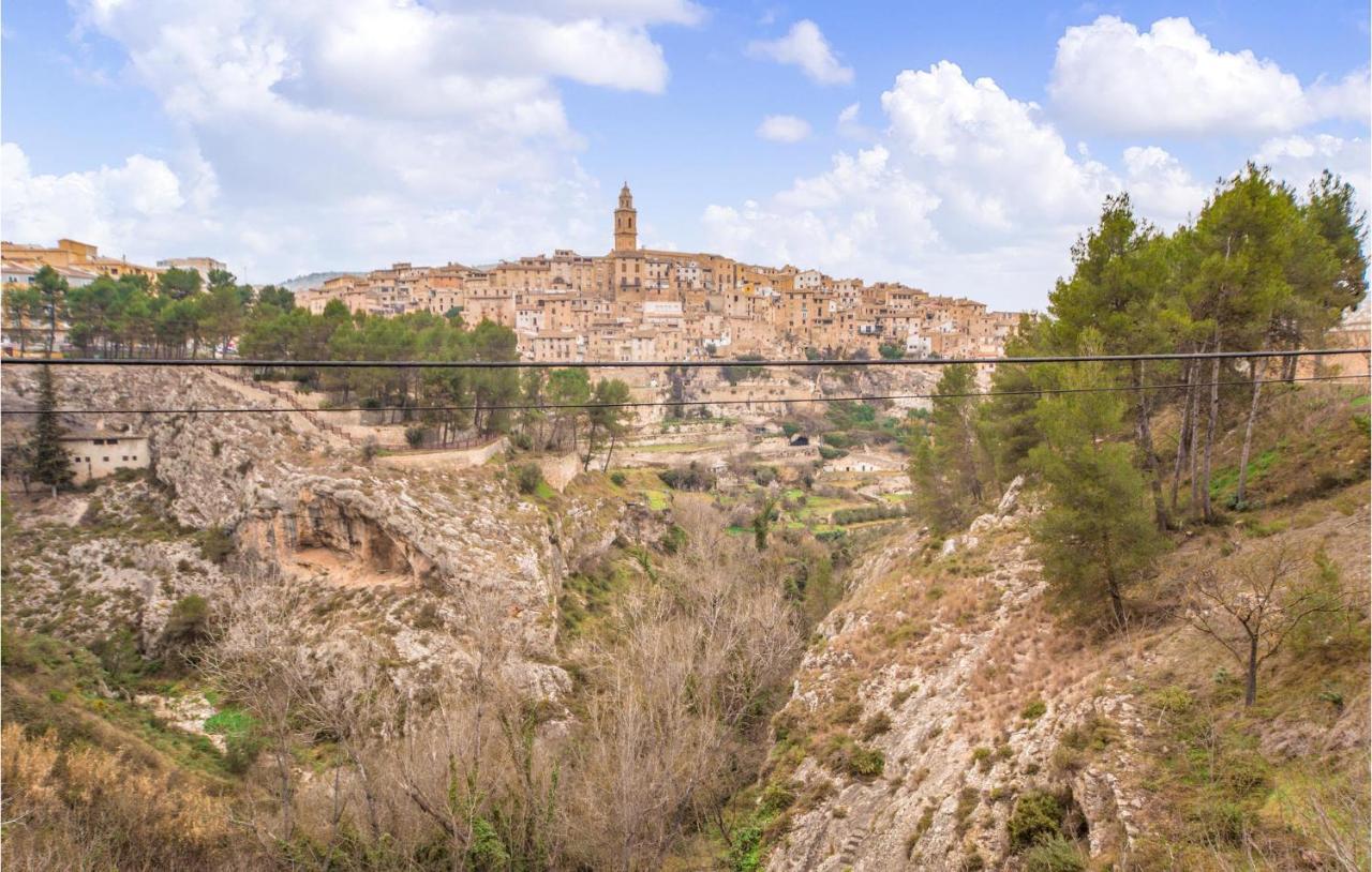 Beautiful Home In Bocairent With Kitchen Exterior foto